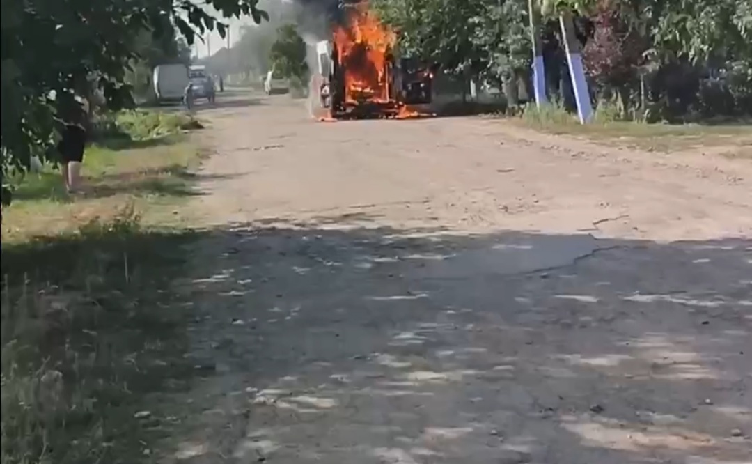 У Білгород-Дністровському районі згорів автомобіль «швидкої»