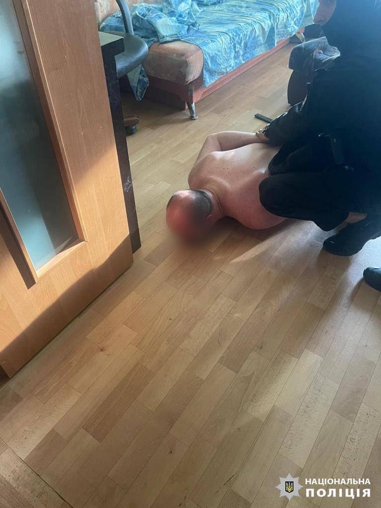 «Допомагали» військовозобов’язаним «відкосити» від призову: керівництво Білгород-Дністровської ВЛК викрили на корупції