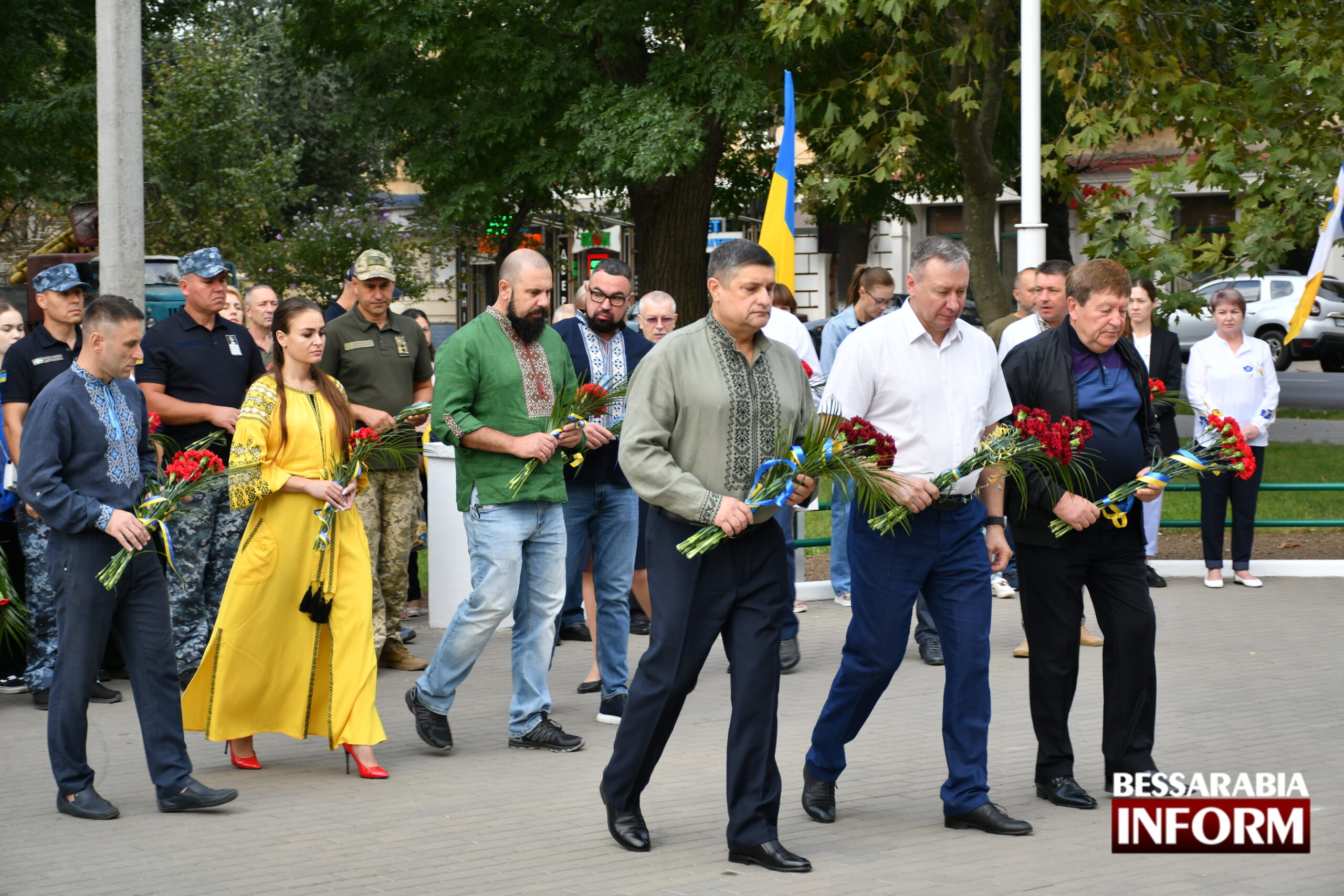 День захисників та захисниць України: в Ізмаїлі поклали квіти та вшанували загиблих бійців