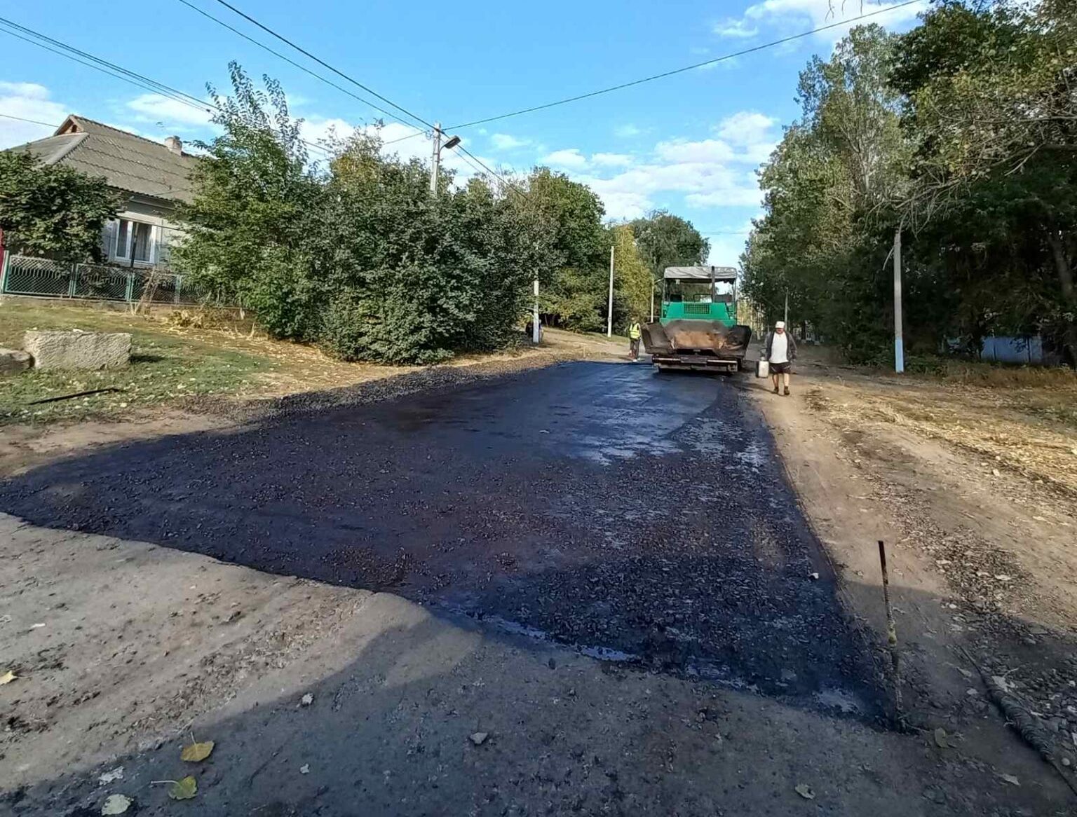В Тарутино проводится текущий ремонт наиболее проблемных участков коммунальных дорог