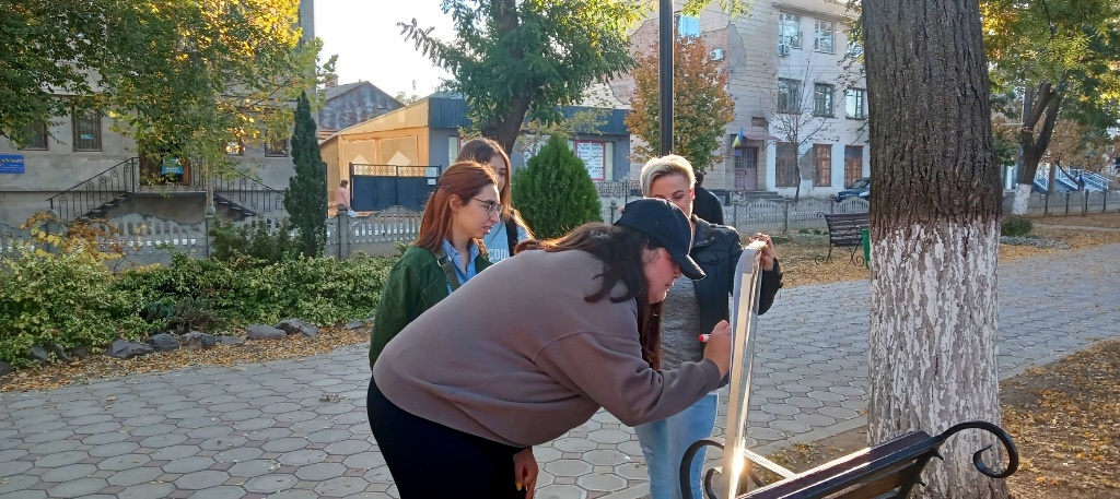 Мовний кросворд у серці Болграду: містяни відзначили День української писемності та мови