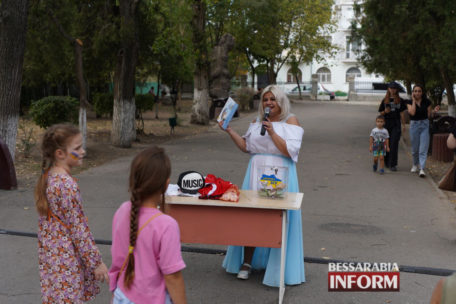 Творча толока «Усі свої» об’єднала людей з різних куточків Білгород-Дністровщини ─ все заради допомоги ЗСУ (фоторепортаж)