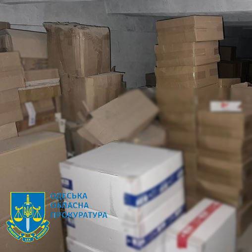 Подземные хранилища с контрафактом почти на 90 миллионов гривен: в Одесской области разоблачили незаконную деятельность