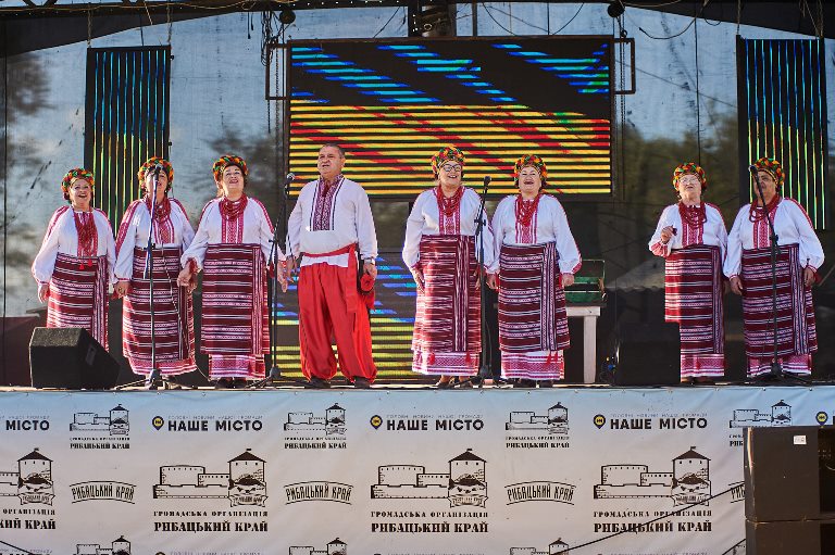 Після виступу на фестивалі в Аккермані вокальний ансамбль з Арцизу запросили виступити у Польщі