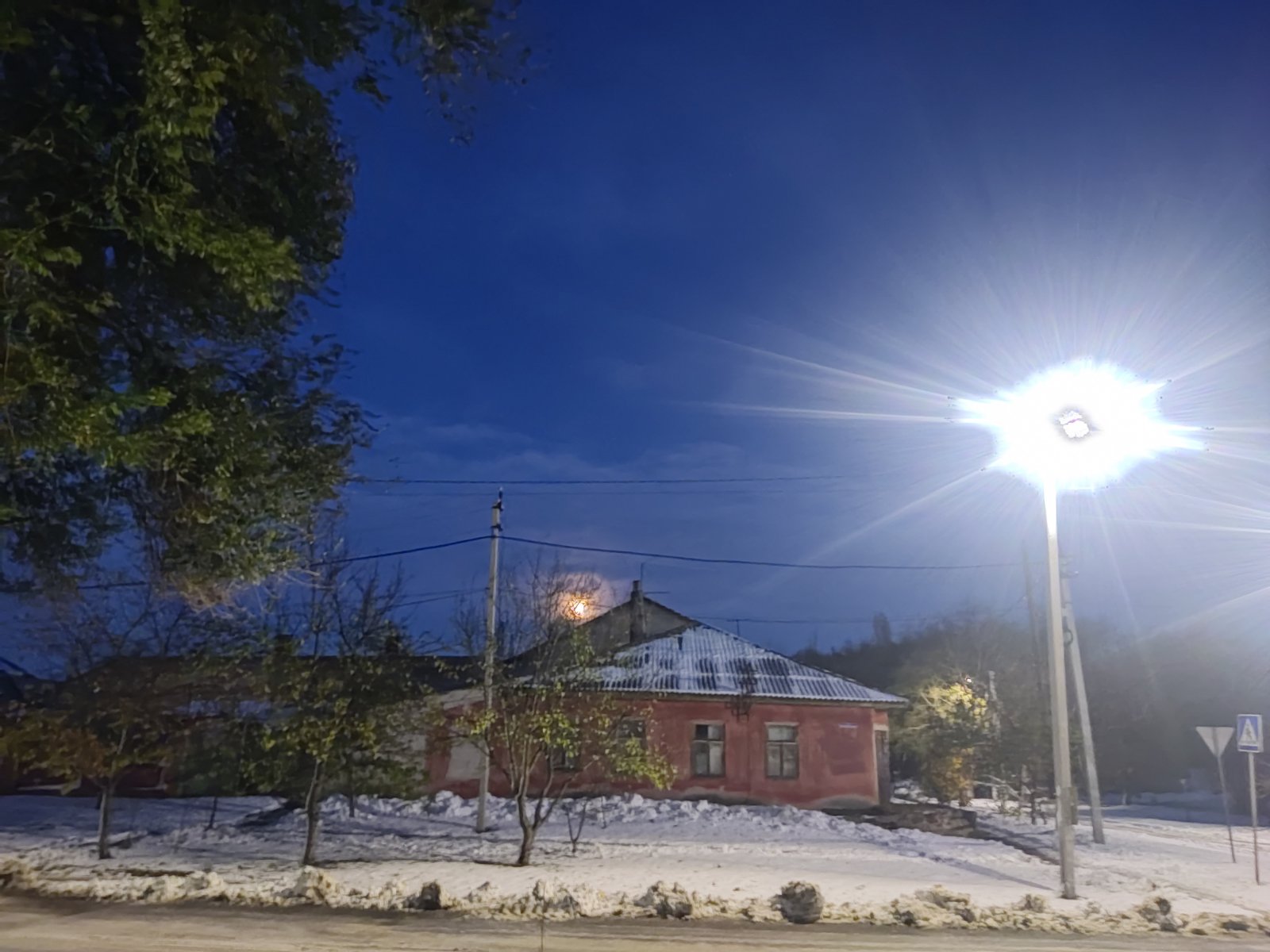 Казковий вечірній Болград у сніжній ковдрі очима нашого журналіста