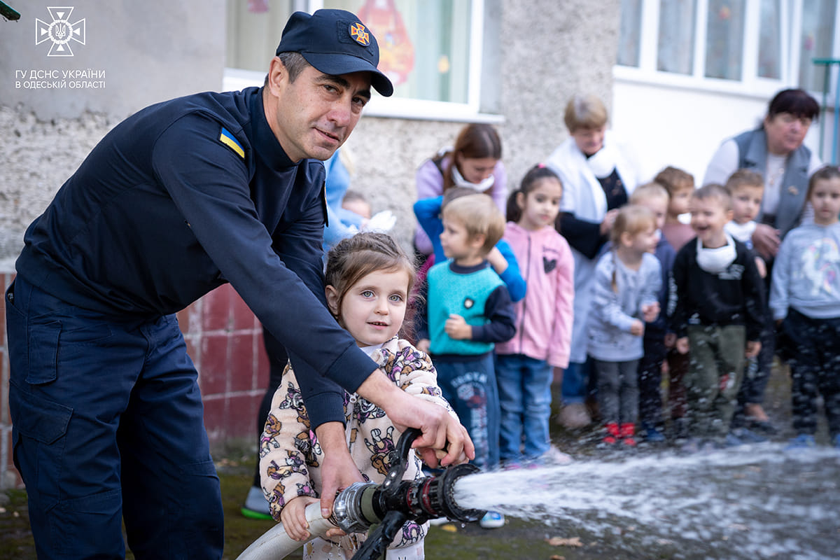 Вихованці одного з дитсадків Аккерману покидали приміщення у диму разом з пожежниками