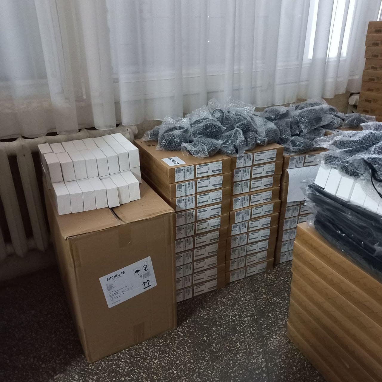 Более тысячи школьников из Одесской области получат ноутбуки для обучения