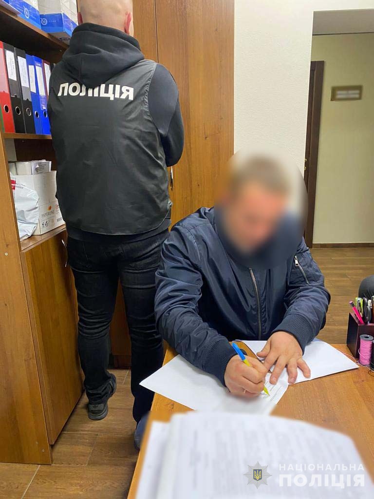 Взятка или увольнение с работы: в Одесской области начальник коммунального хозяйства сядет на скамью подсудимых