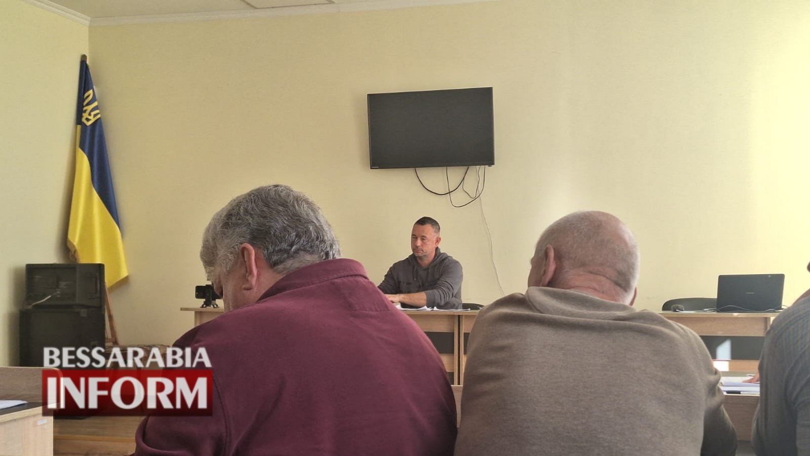 Оригинальный подход к делу: в одной из общин Белгород-Днестровщины сессия прошла без головы