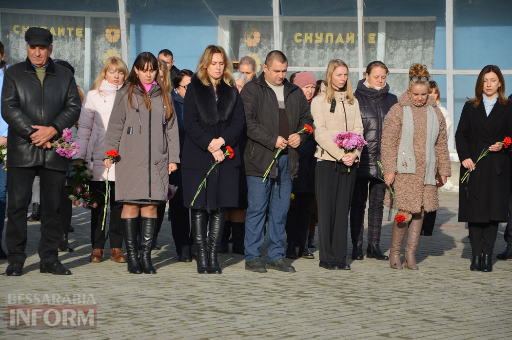 Кілійці вшанували загиблих земляків на Алеї Слави