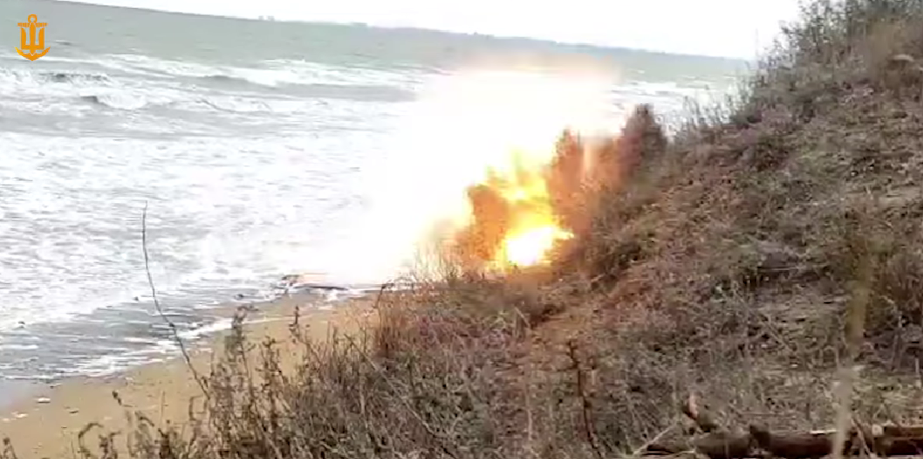 Очередной плавучий взрывной "сюрприз" был уничтожен у берегов Одесщины