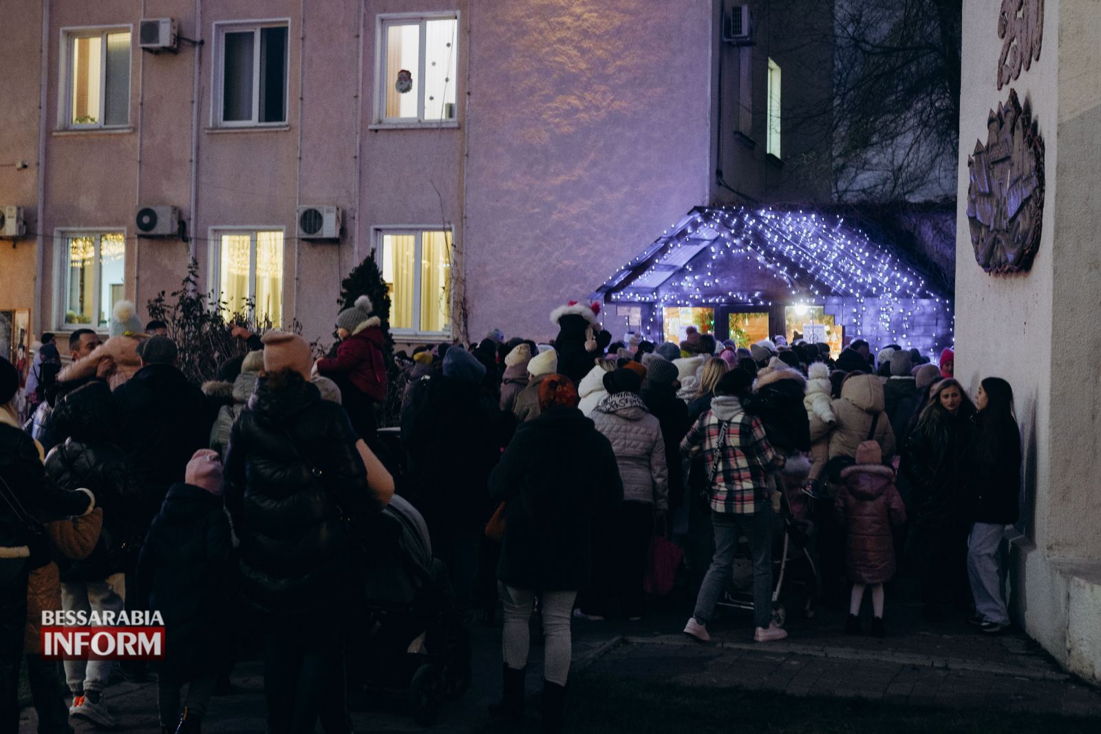В Белгороде-Днестровском для самых маленьких жителей провели интересную программу, а Святой Николай не оставил никого без подарка (фоторепортаж)