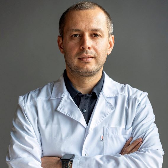 Уроженец Арцизского общества соревнуется за звание «Топ врач Украины»: как поддержать молодого специалиста