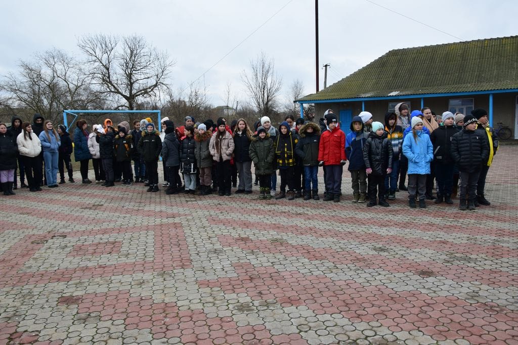 В Саратской общине ко Дню Вооруженных сил Украины открыли несколько мемориальных табличек с именами Героев