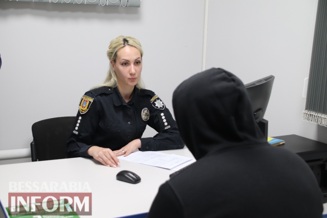 Каждый шаг в поле зрения: в Болградском районном отделе полиции ввели пилотный проект автоматизированной фиксации действий полицейских и задержанных
