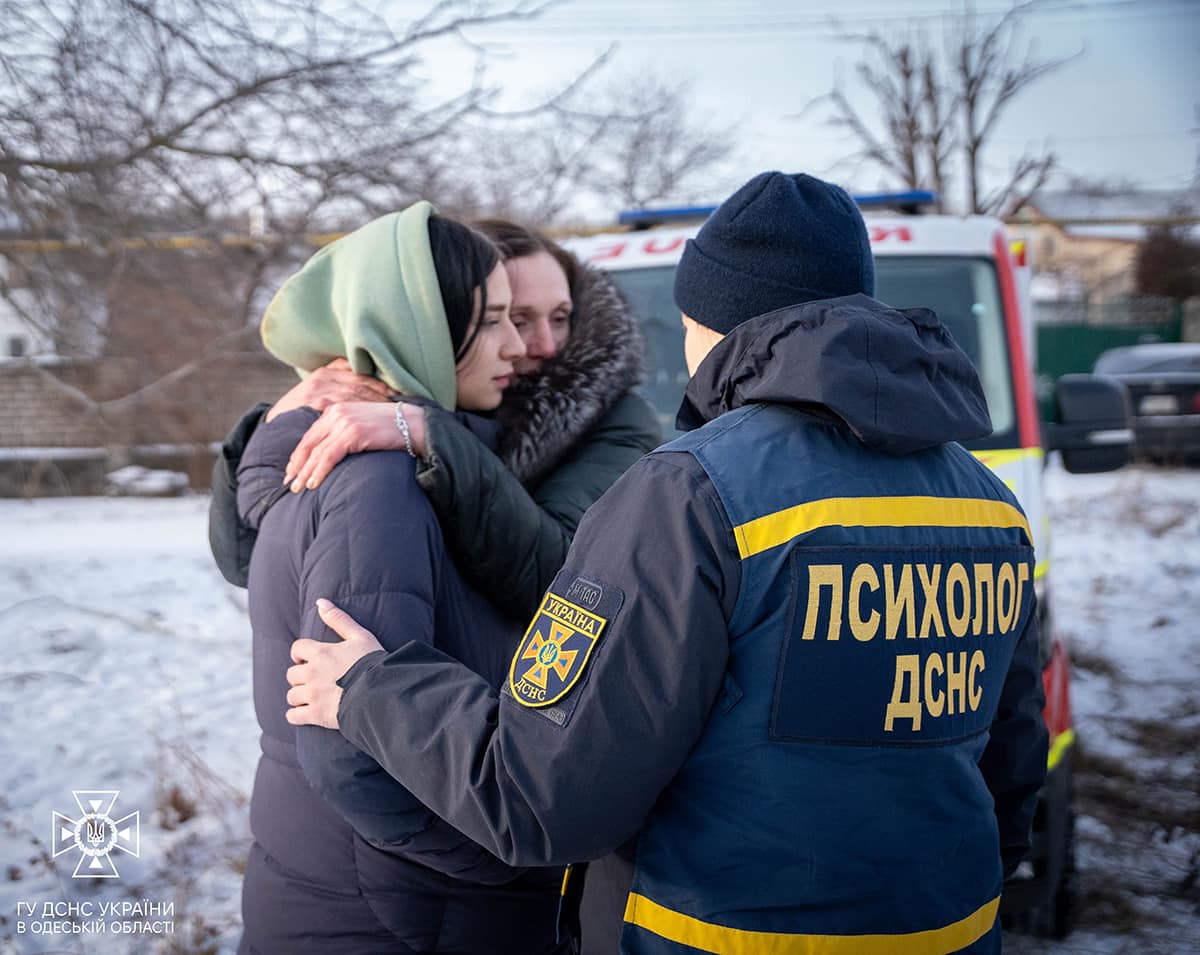 На Одещині четверо підлітків ввечері пішли до катакомб і заблукали: їх знайшли лише вранці