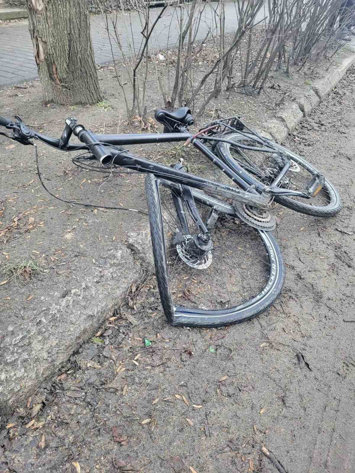 В Аккермані водій "Лексуса" збив 65-річного велосипедиста: що відомо про стан постраждалого