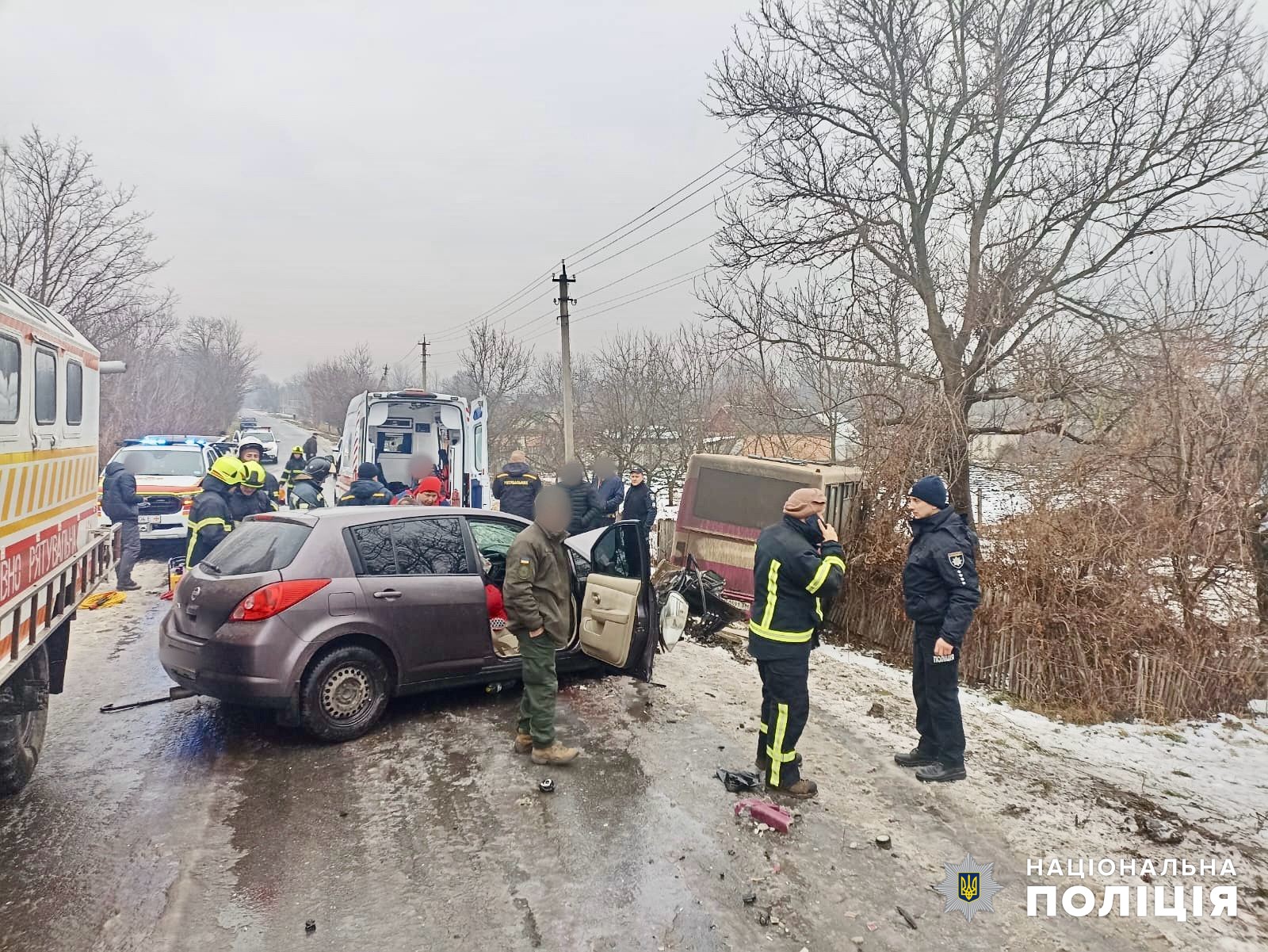 В Одесской области из-за ДТП водителя зажало в салоне изуродованного авто:  понадобилась помощь спасателей - Бессарабия INFORM