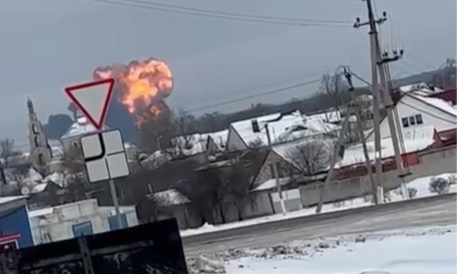 Авіакатастрофа російського Іл-76 біля Бєлгорода: основні версії та заяви