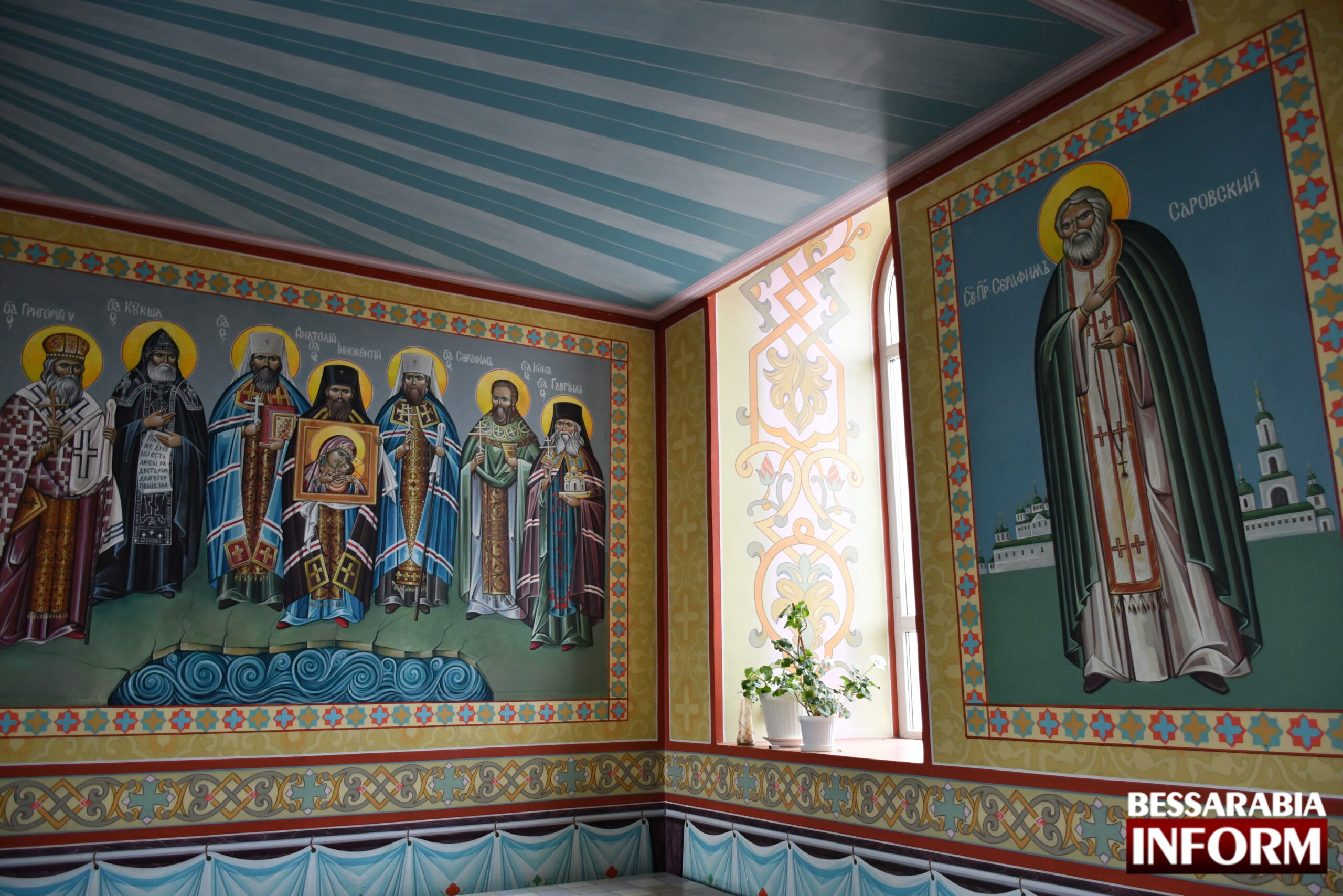 Свято-Успенський храм у селі Котловина - єдиний в країні, де можна почути церковну службу гагаузькою мовою