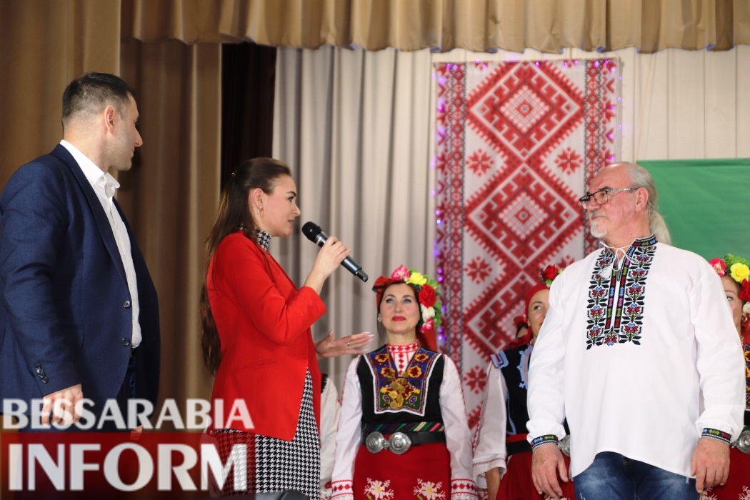 Свято танцю та братства: в Болграді свій ювілей яскраво відзначив Народний ансамбль болгарського фольклорного танцю "Бессарабія" 