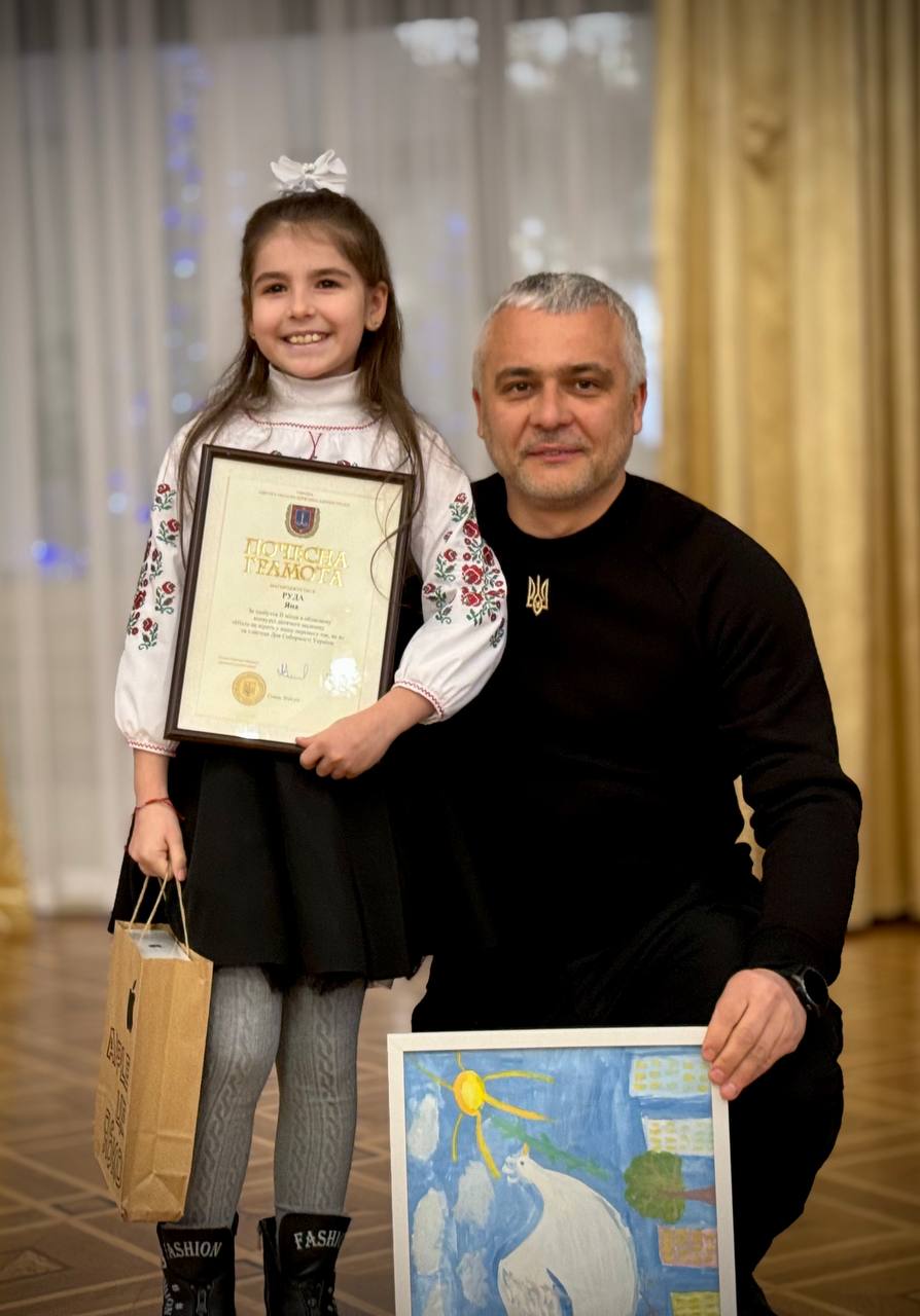 Юные художники из Бессарабии верят в победу: стали известны итоги конкурса рисунка в Одесской области