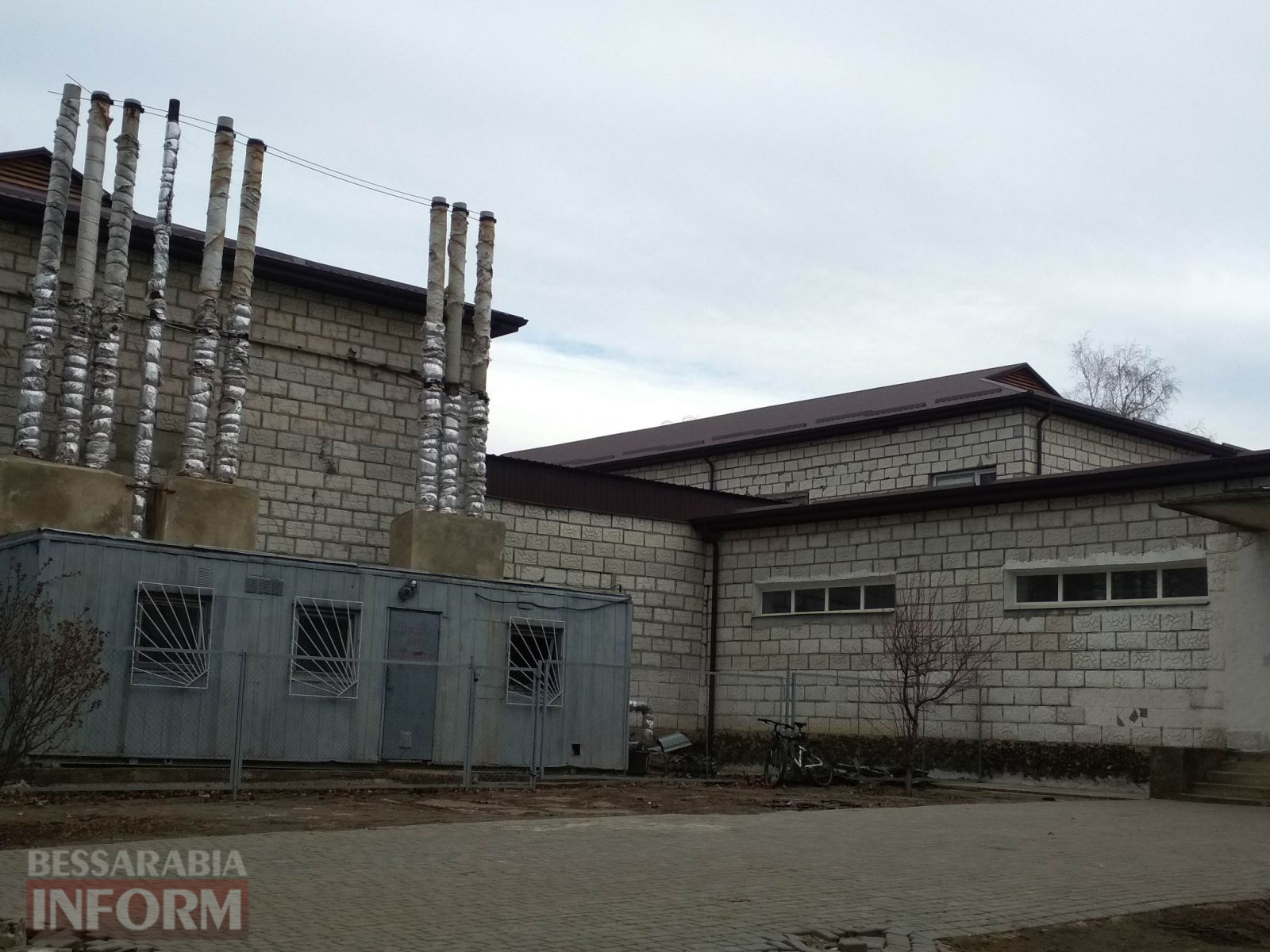 Ренийский местный бюджет профинансировал капитальный ремонт крыши опорной школы: выполнен огромный объем работ
