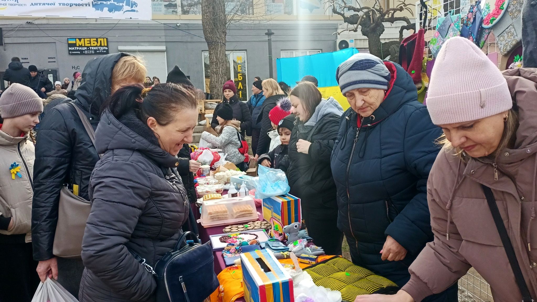 В Белгороде-Днестровском состоялась большая благотворительная ярмарка в поддержку ВСУ