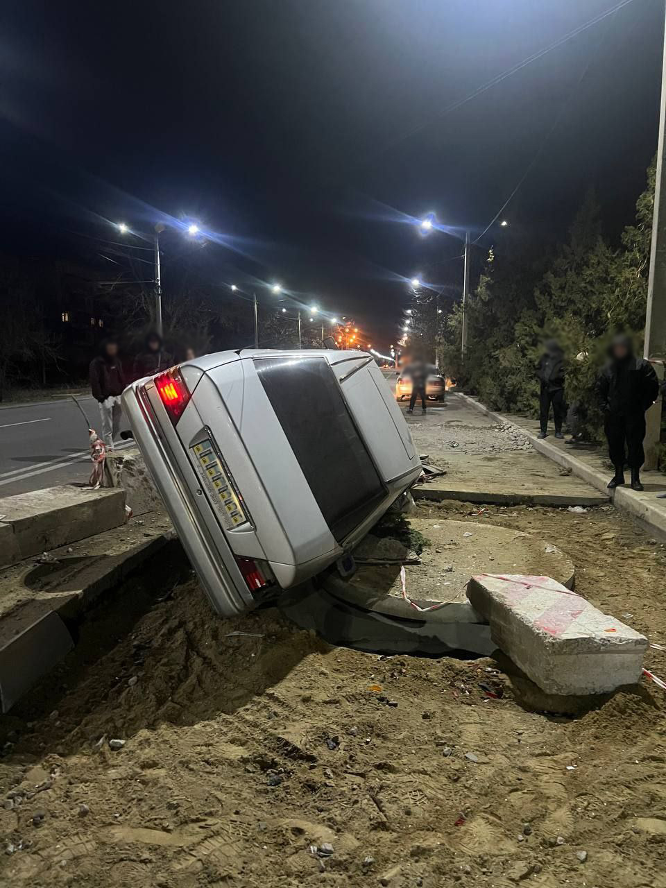 В Измаиле ночью произошло безумное ДТП - водитель чудом выжил
