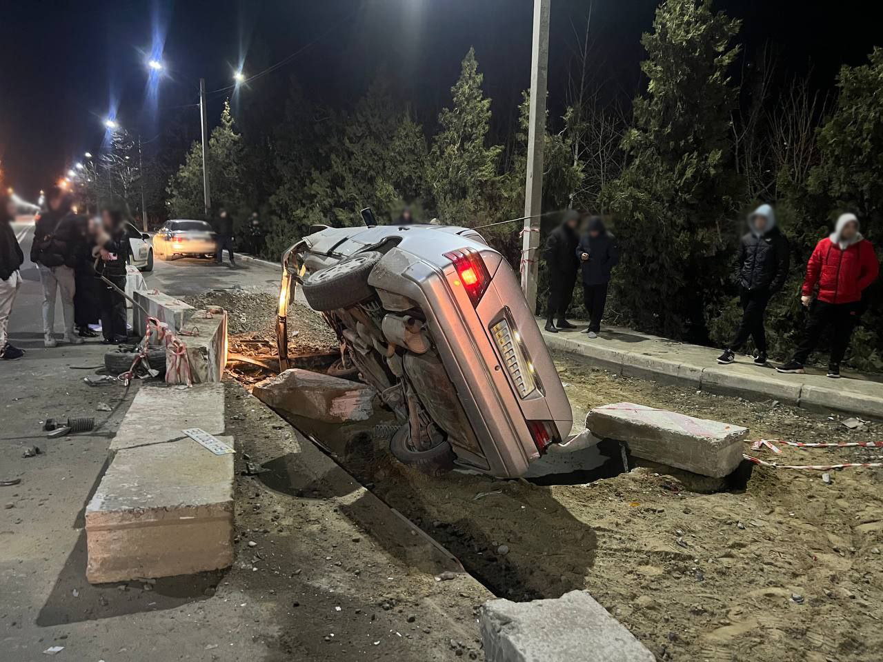 В Ізмаїлі вночі трапилась шалена ДТП - водій дивом вижив