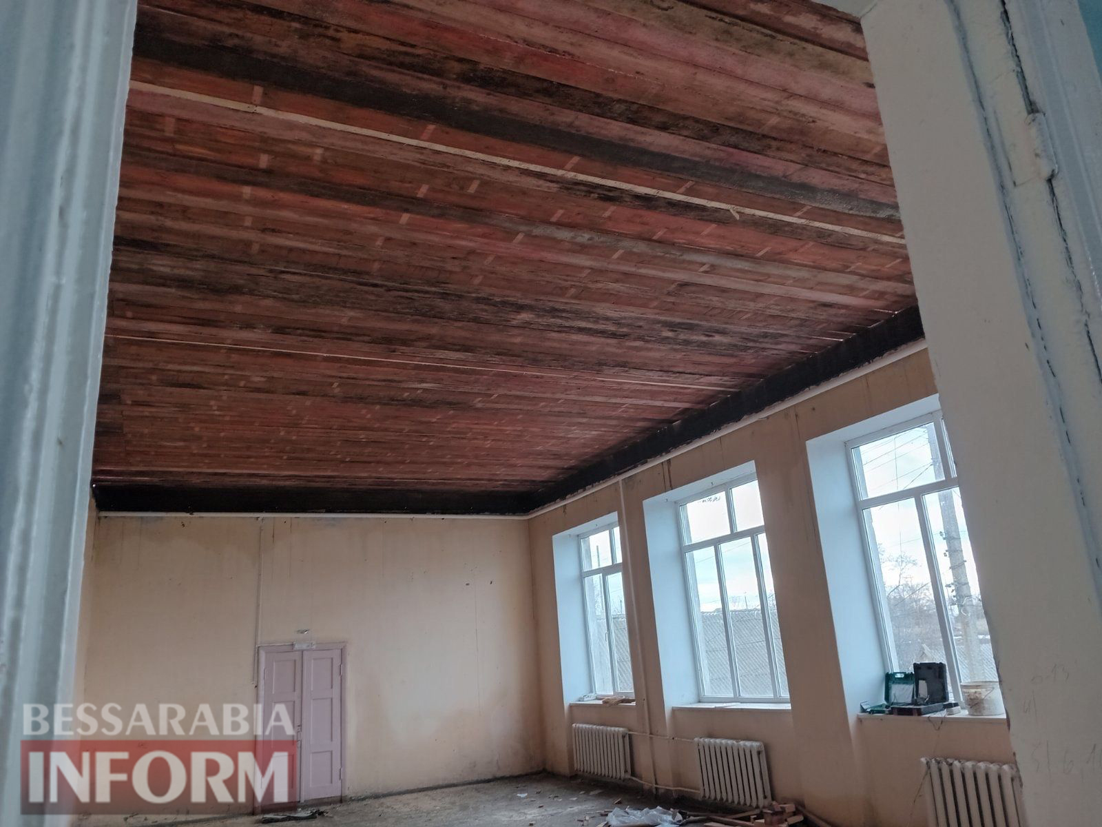 В Татарбунарском лицее после масштабного пожара восстановили крышу учебного корпуса