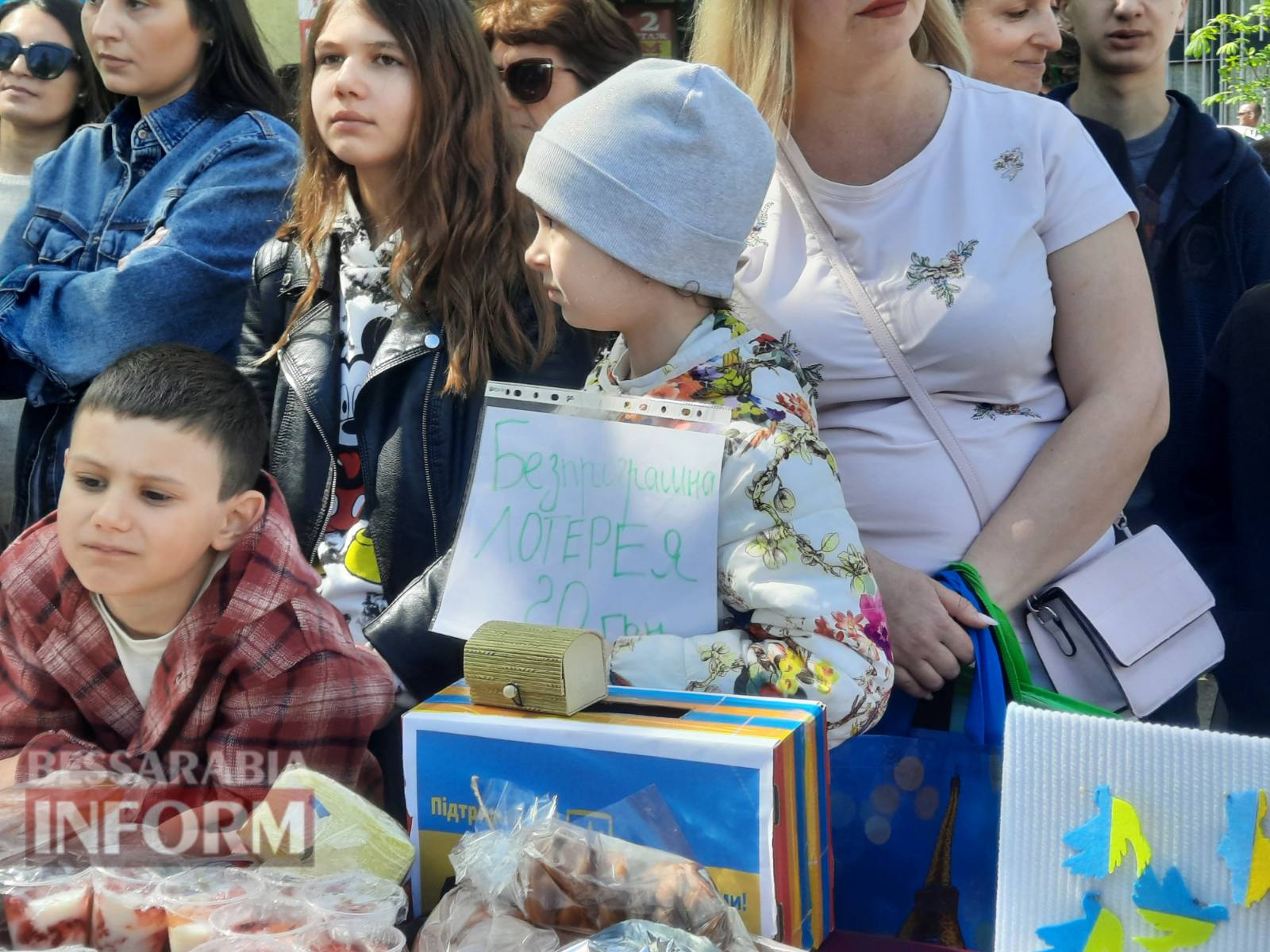 Более 20 тысяч гривен на ВСУ: в Аккермане прошла благотворительная ярмарка