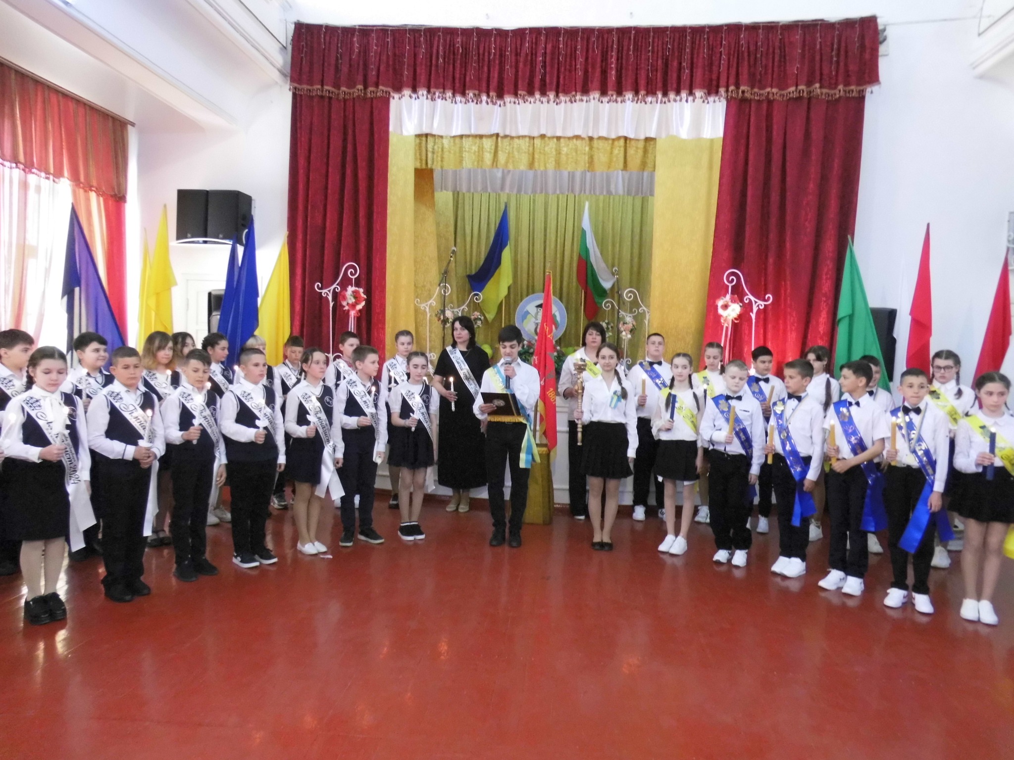 Посвящение в гимназисты и «Апрельский звездопад»: первая в Бессарабии болгарская гимназия отметила 203-летие Г. С. Раковского, имя которого носит