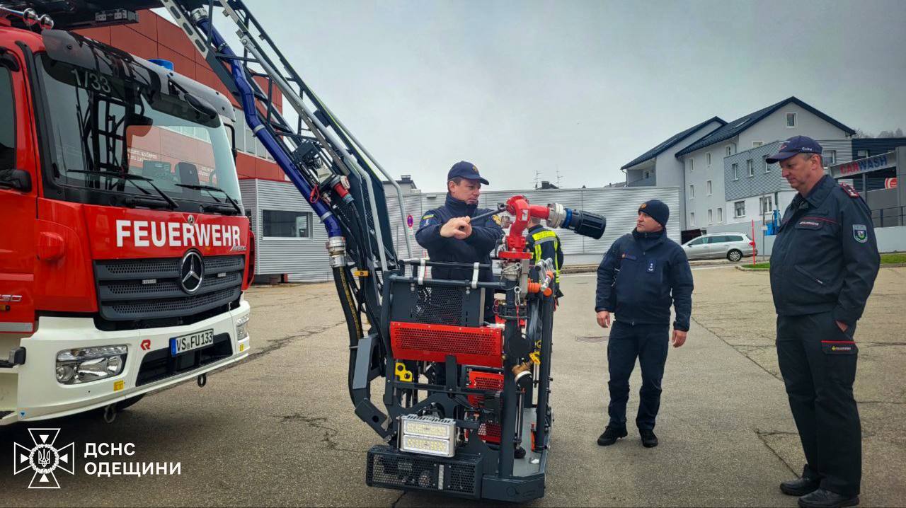 Спасатели из Вилковской общины получили новую технику от немецких партнеров
