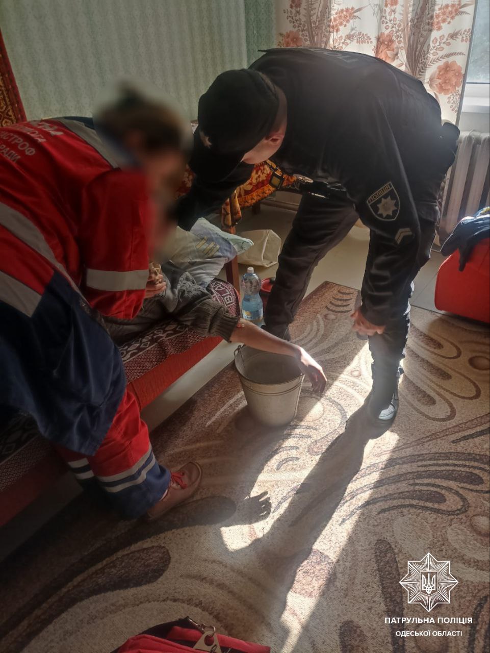 На Одещині врятували чоловіка, який зачинився в квартирі і хотів вкоротити собі віку