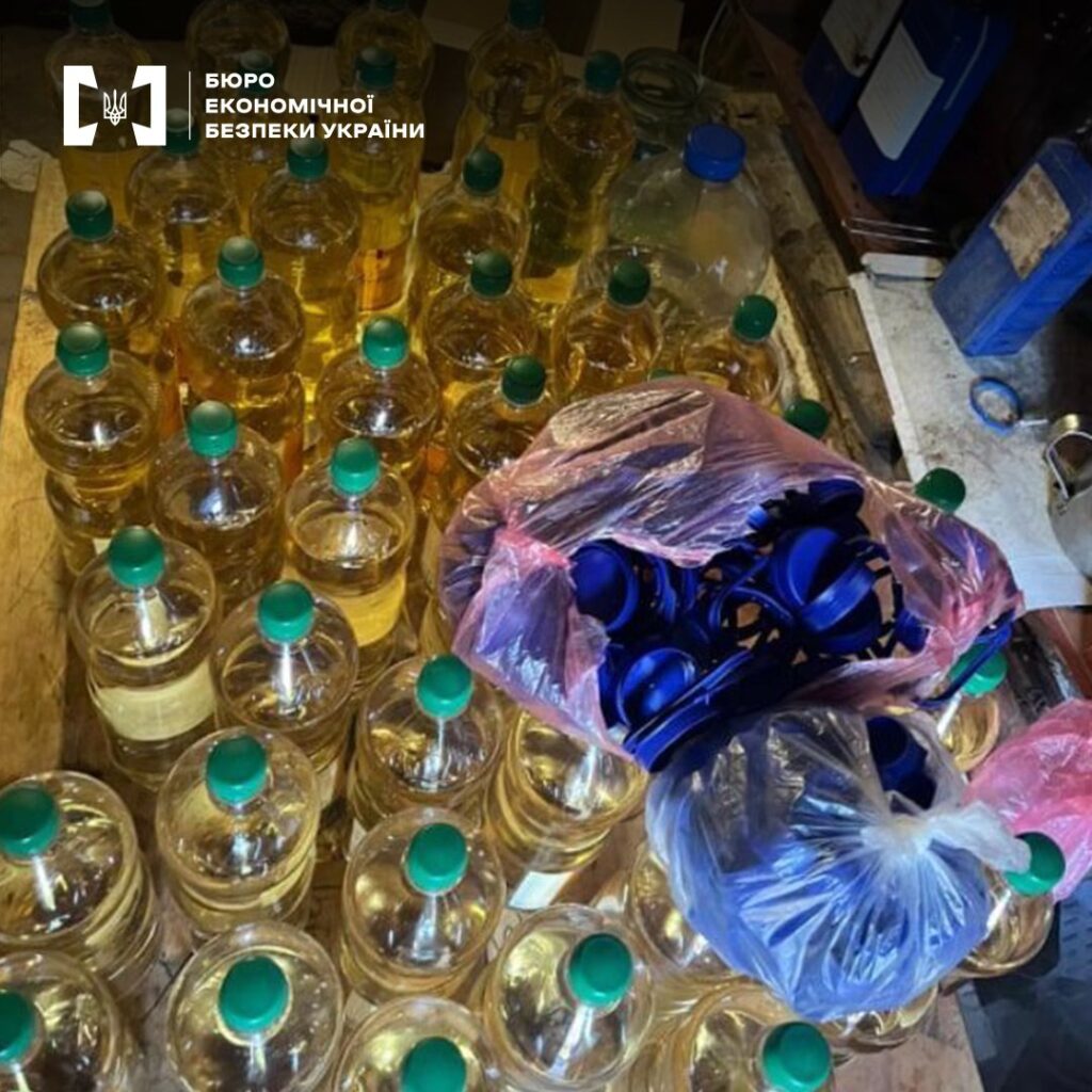 У Рені викрили підпільний цех з "паленим" алкоголем: вилучено фальсифікату на 1,7 млн гривень
