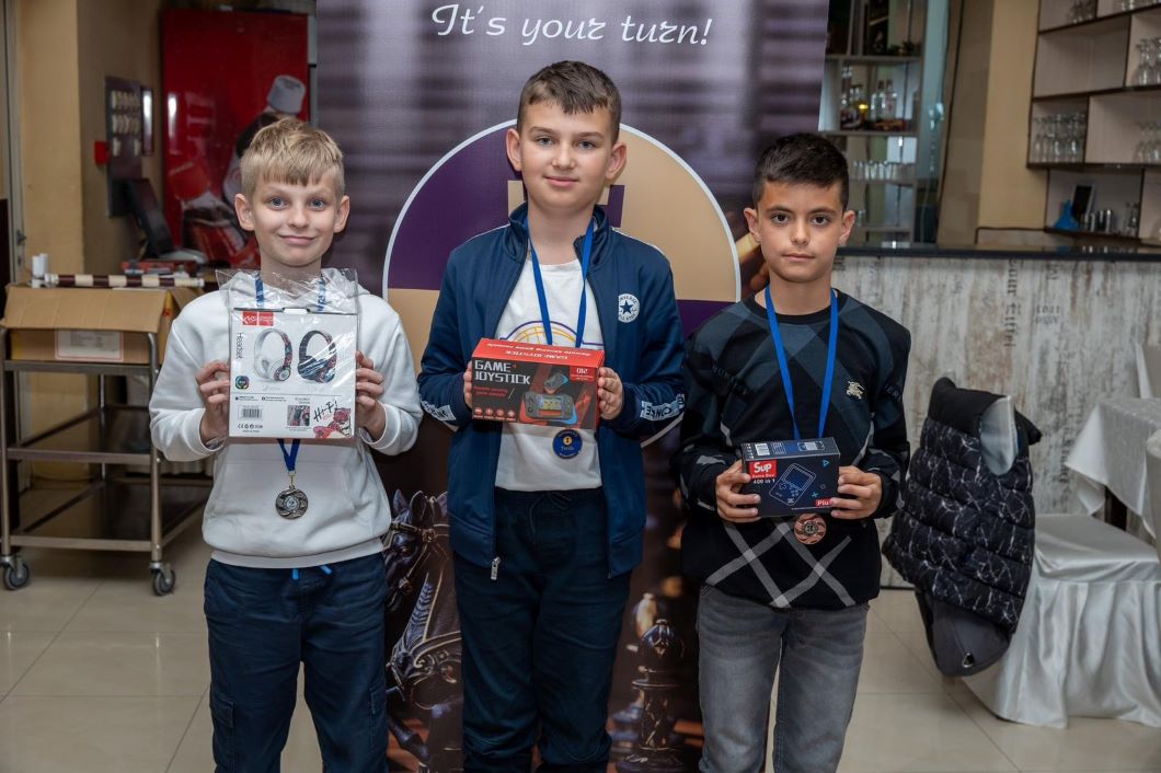 Юні шахісти з Ізмаїла стали призерами турніру в Болгарії