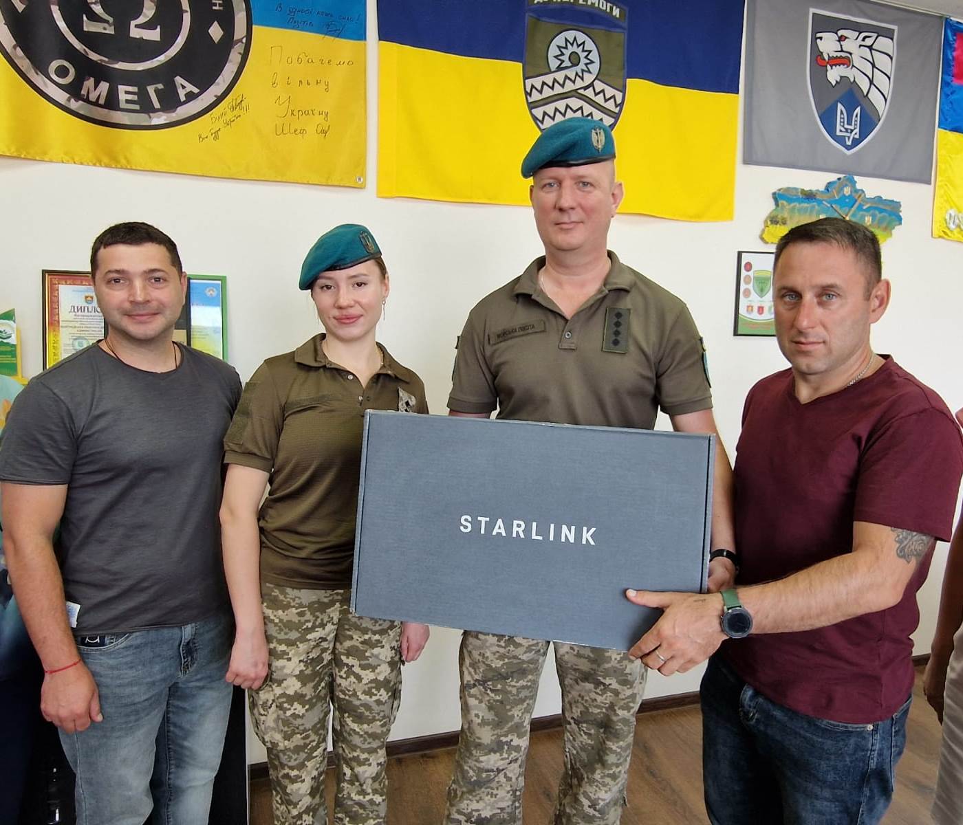 На Болградщині передали черговий STARLINK для потреб військових