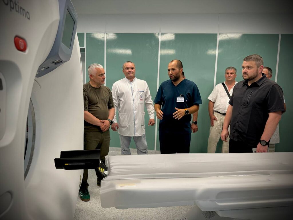 У Болградській лікарні вперше встановили комп'ютерний томограф