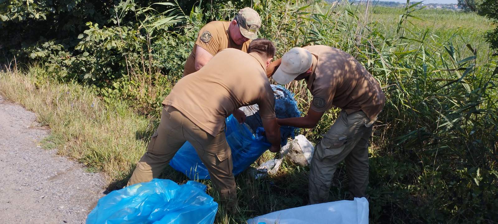 Трасу Одеса-Рені почистили від сміття: деталі