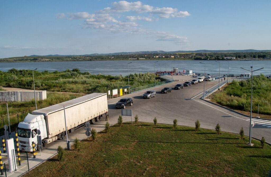 Як працює під час війни паромний комплекс на Ізмаїльщині та його перспективи на майбутнє - в інтерв’ю із засновником Юрієм Дімчогло