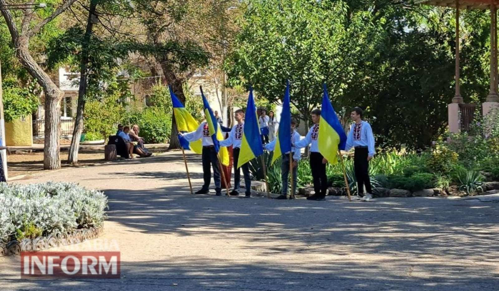 Захоплююча патріотична акція, велопробіг та цікава виставка: як в Аккермані відзначили День Державного Прапора (фото)