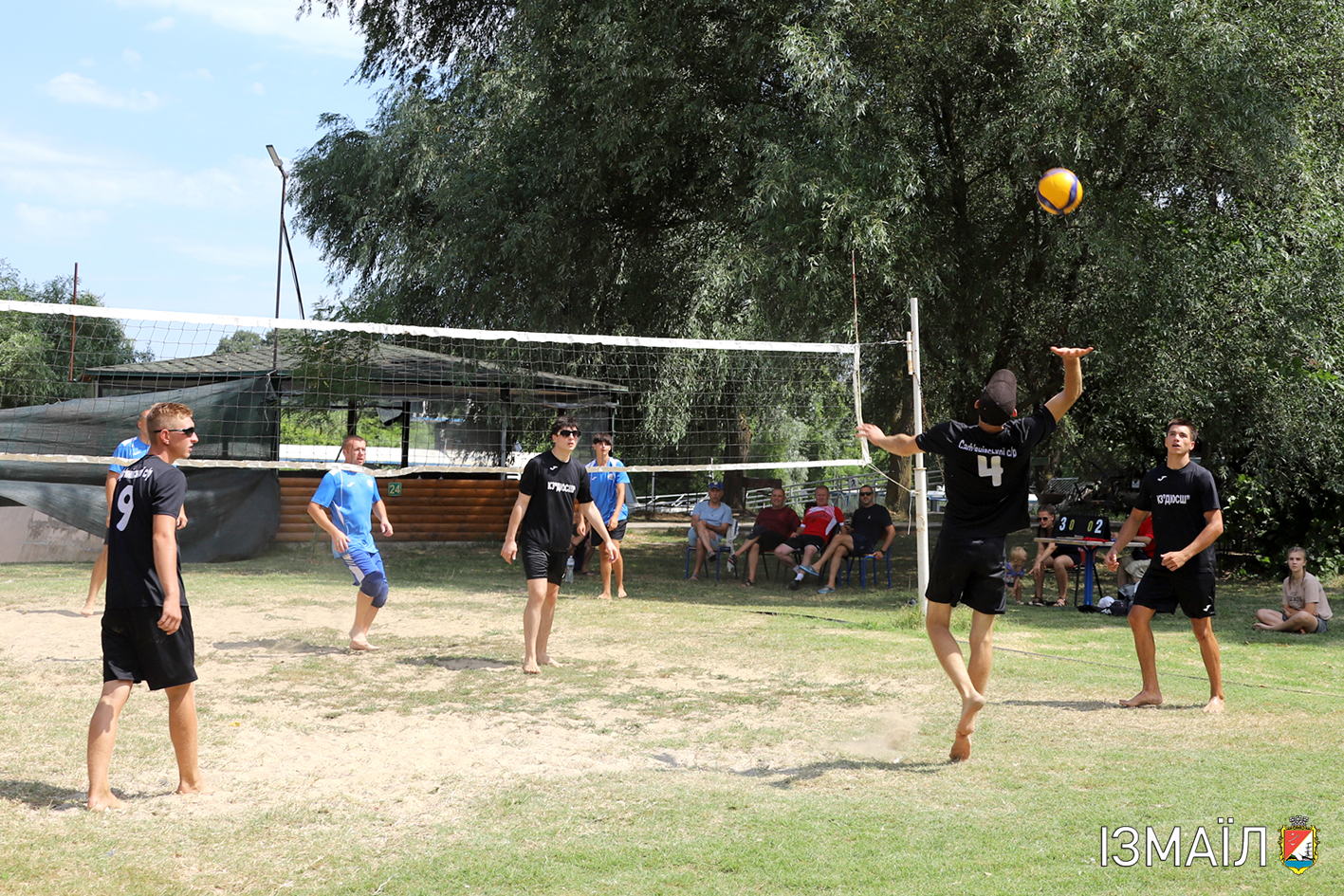 В Ізмаїльському районі відбувся турнір "Парк-Volley-24"