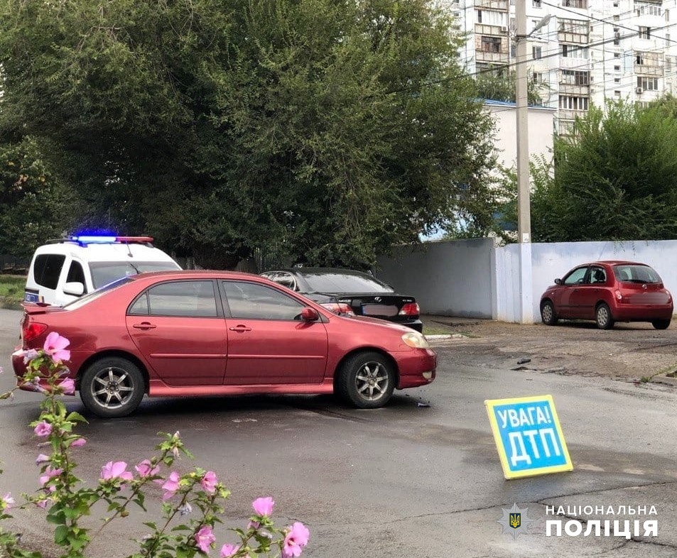 В Аккермані зіштовхнулися легковик та мотоцикл: є травмований