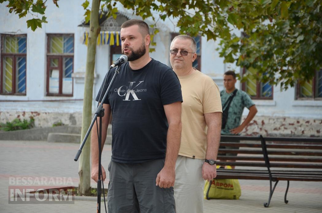 Кілія долучилася до всеукраїнського забігу за Героїв України - бігли зокрема мер, рятувальник у спецодязі та підростаюче покоління