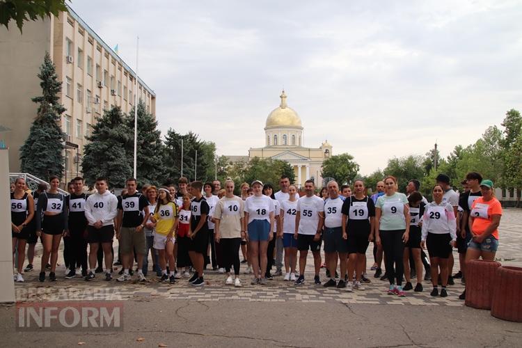 Кілометри пошани та вдячності: в Болграді відбувся забіг в пам'ять про загиблих Героїв України