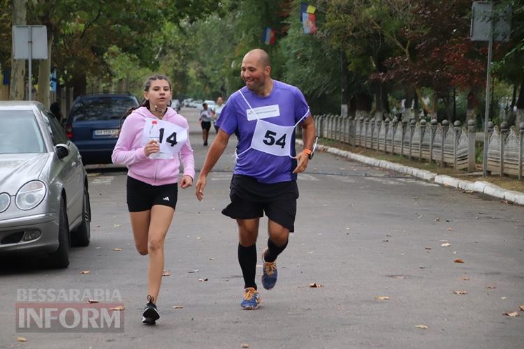 Кілометри пошани та вдячності: в Болграді відбувся забіг в пам'ять про загиблих Героїв України