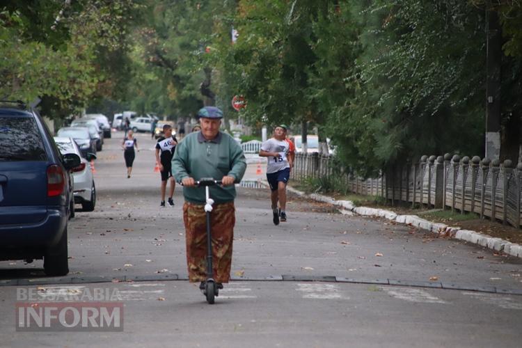 Кілометри пошани та вдячності: в Болграді відбувся забіг в пам'ять про загиблих Героїв України