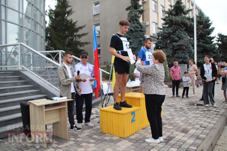 Кілометри пошани та вдячності: в Болграді відбувся забіг в пам'ять про загиблих Героїв України