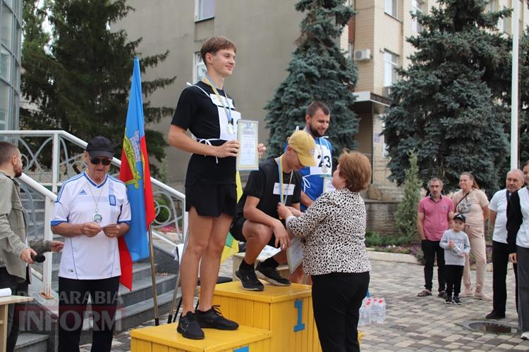 Кілометри пошани та вдячності: в Болграді відбувся забіг в пам'ять про загиблих Героїв України